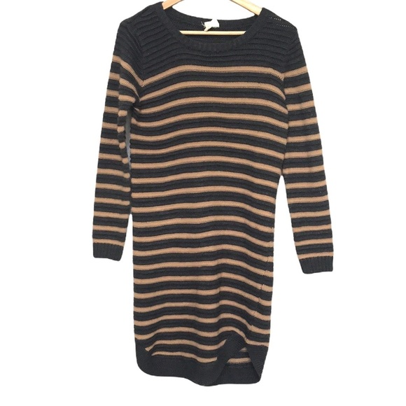 Ripe Dresses & Skirts - Ripe Knit Tunic Sweater Dress gray tan striped Medium